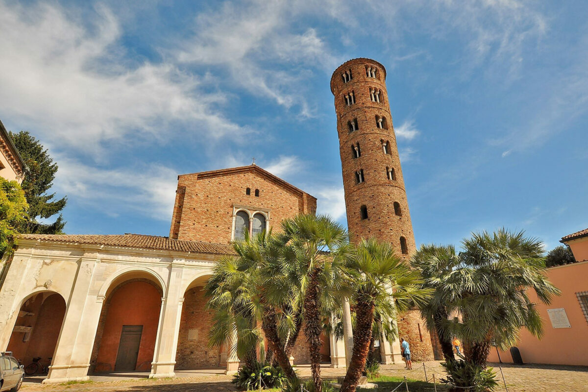 Basilica of Sant'Apollinare Nuovo (Ravenna)