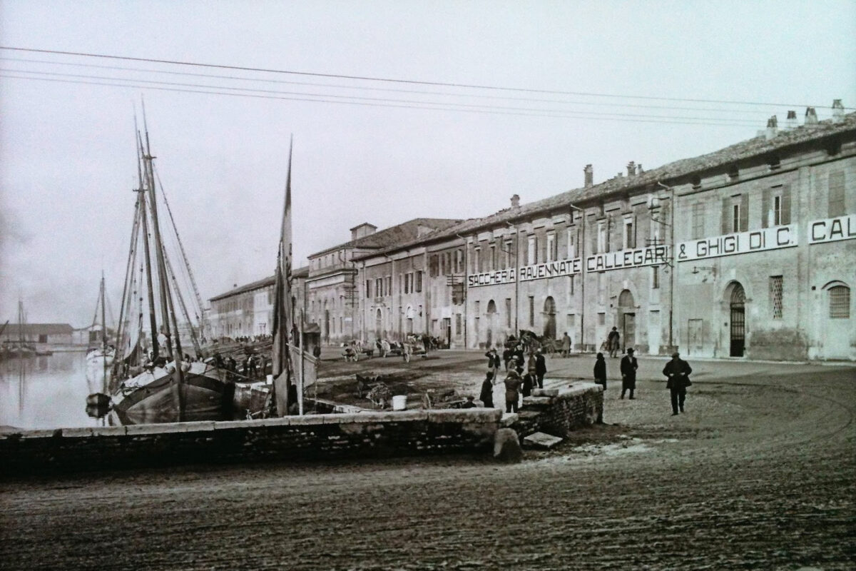 Foto Storica della Darsena di Ravenna 