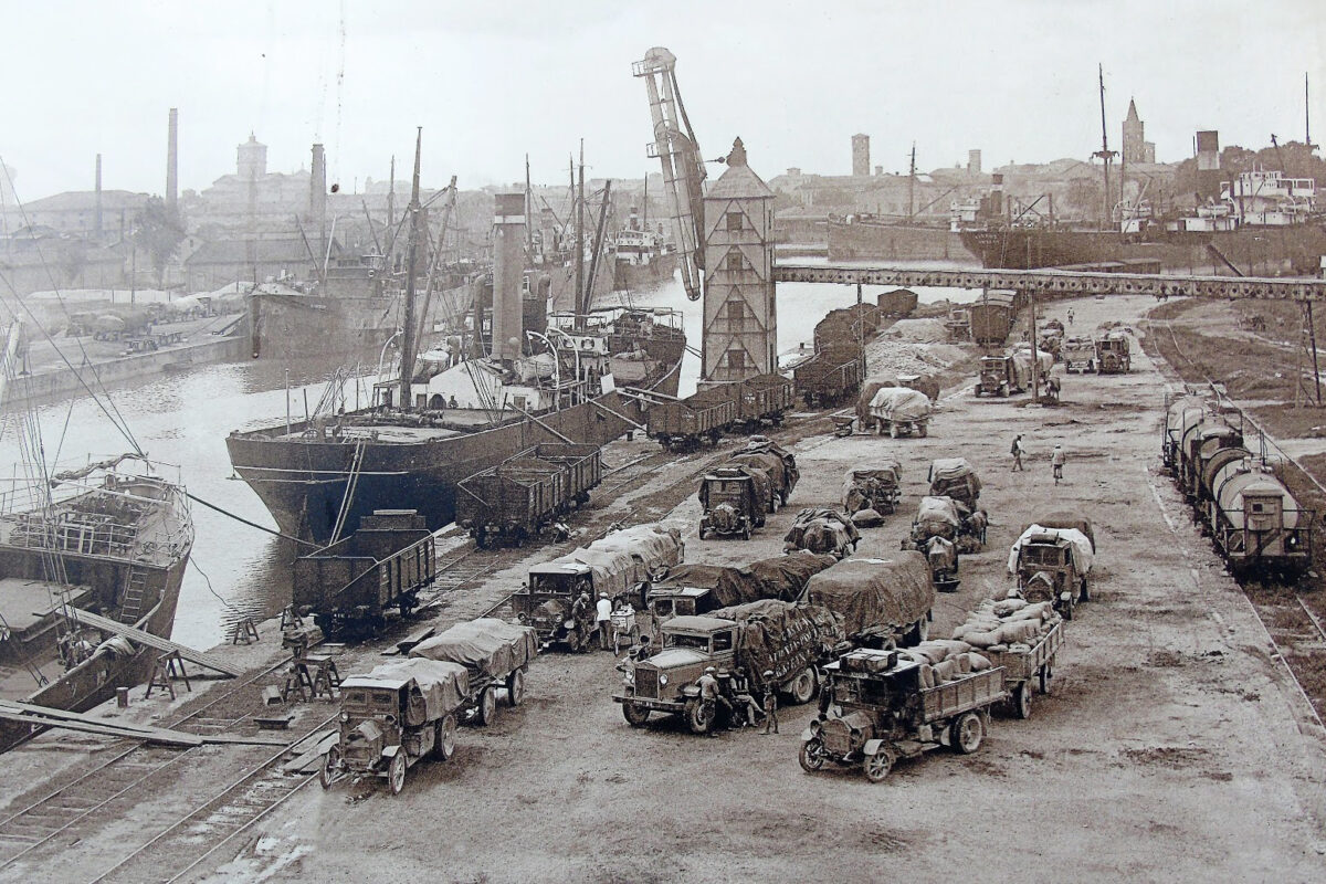 Foto Storica della Darsena di Ravenna 