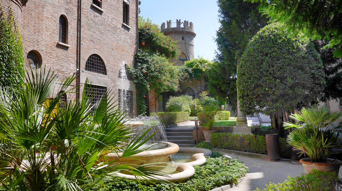 Rasponi Crypt, inside the roof gardens of Palazzo della Provincia