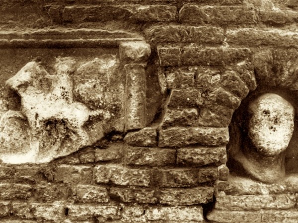 Mariola and the knight in the Torre Civica of Ravenna