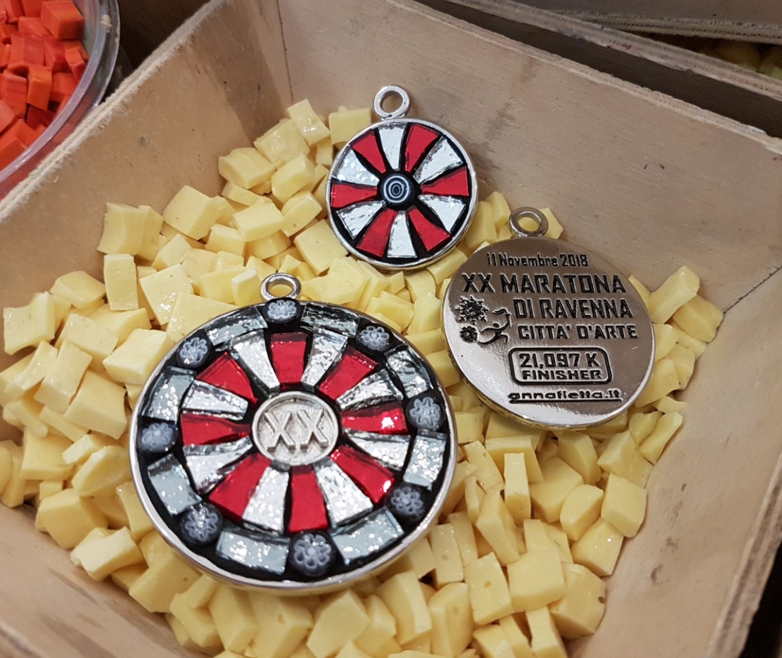 La medaglia 2018 della maratona di Ravenna