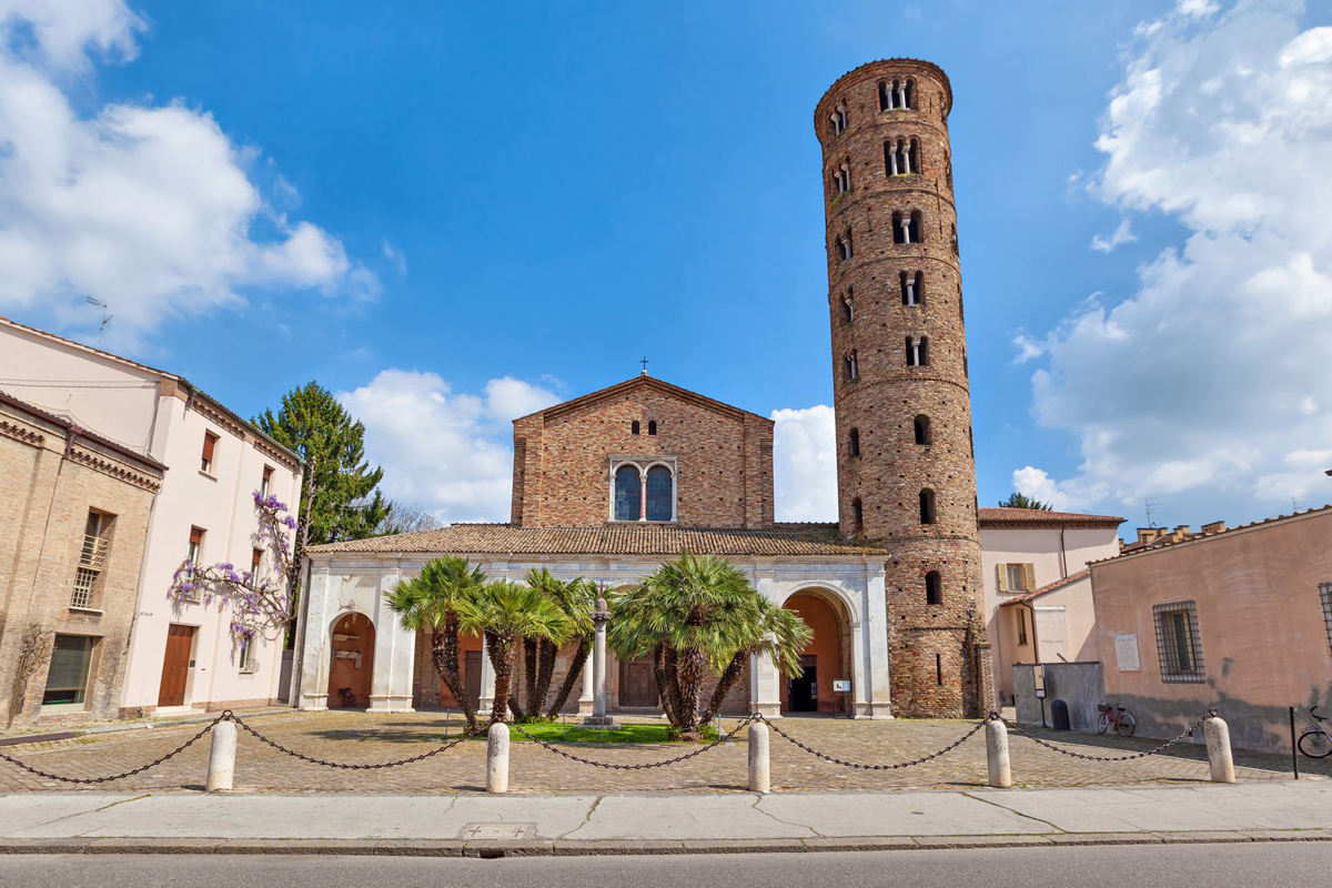 Basilica Di Santapollinare Nuovo Ravenna Turismo