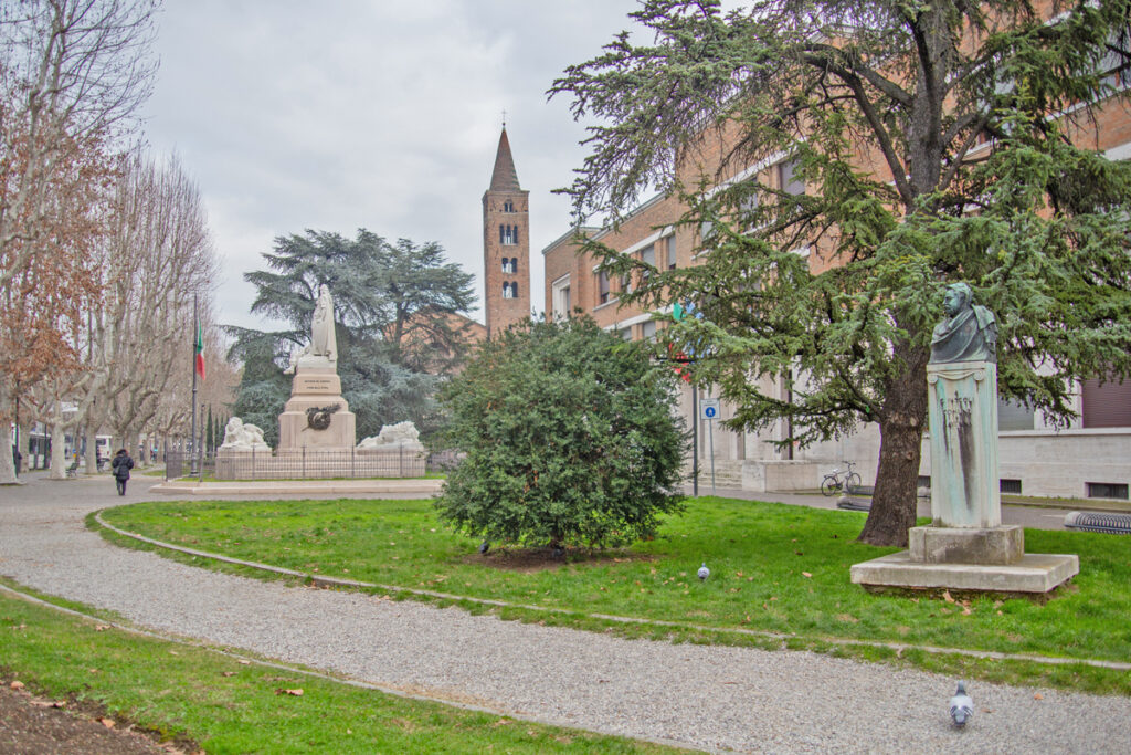 Piazza Anita Garibaldi (Ravenna)