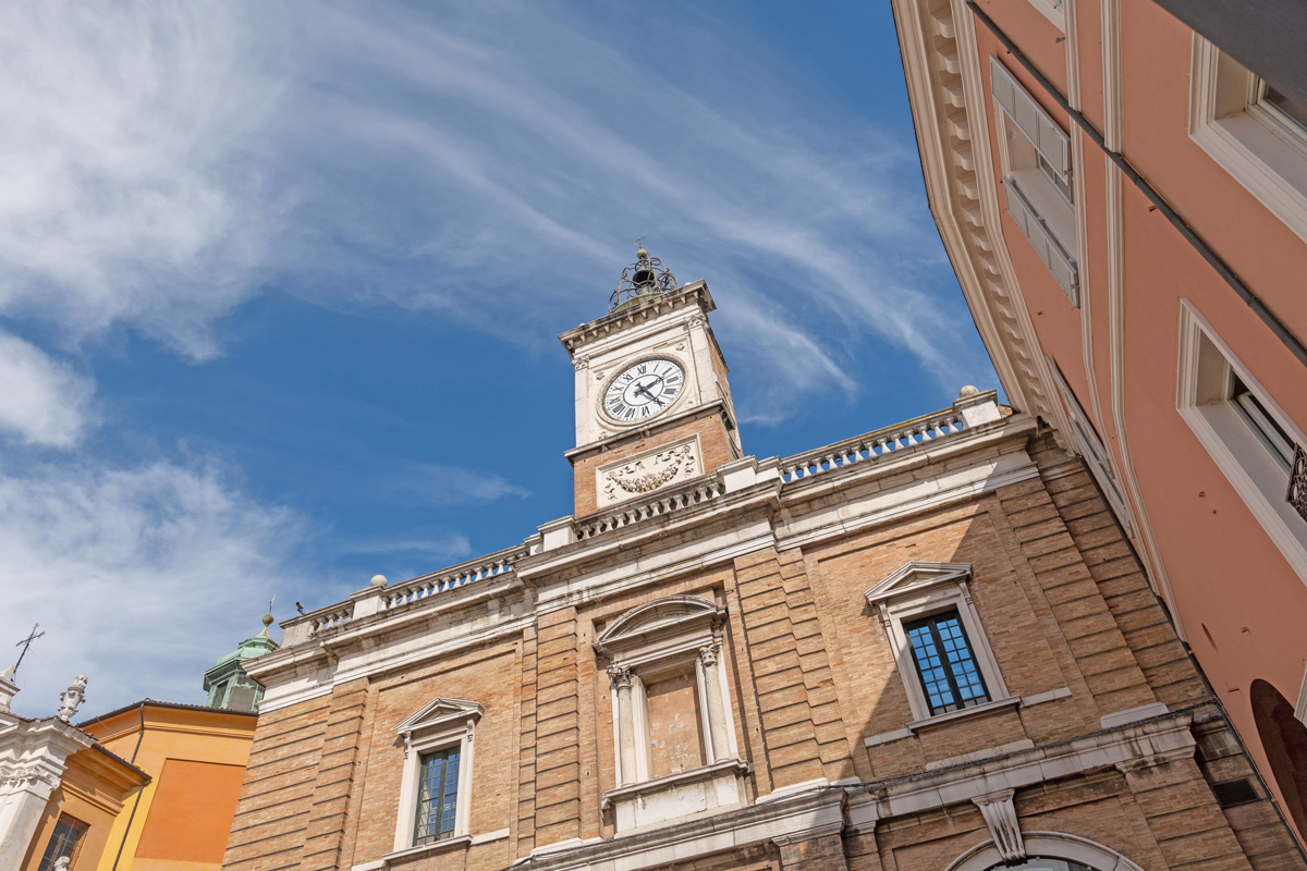 Piazza del Popolo, Torre dell'Orologio (Ravenna)