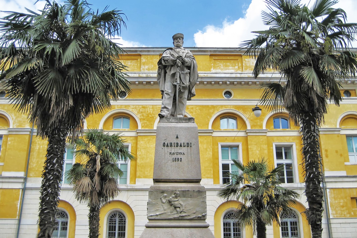 Piazza Giuseppe Garibaldi (Ravenna)