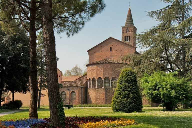 Basilica Basilica of San Giovanni Evangelista (Ravenna)