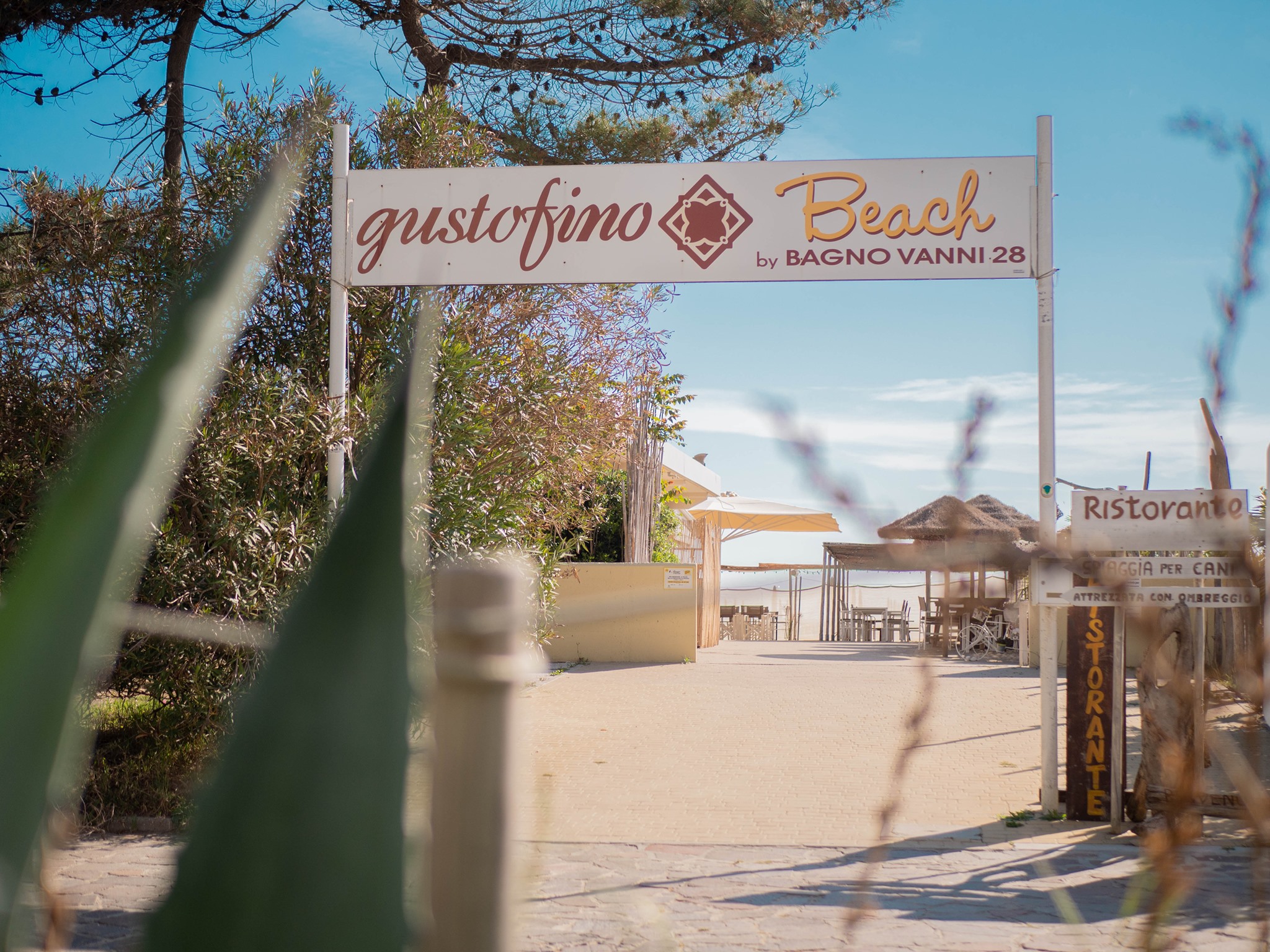 Gustofino Beach