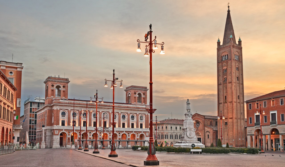 Piazza Saffi (Forlì)