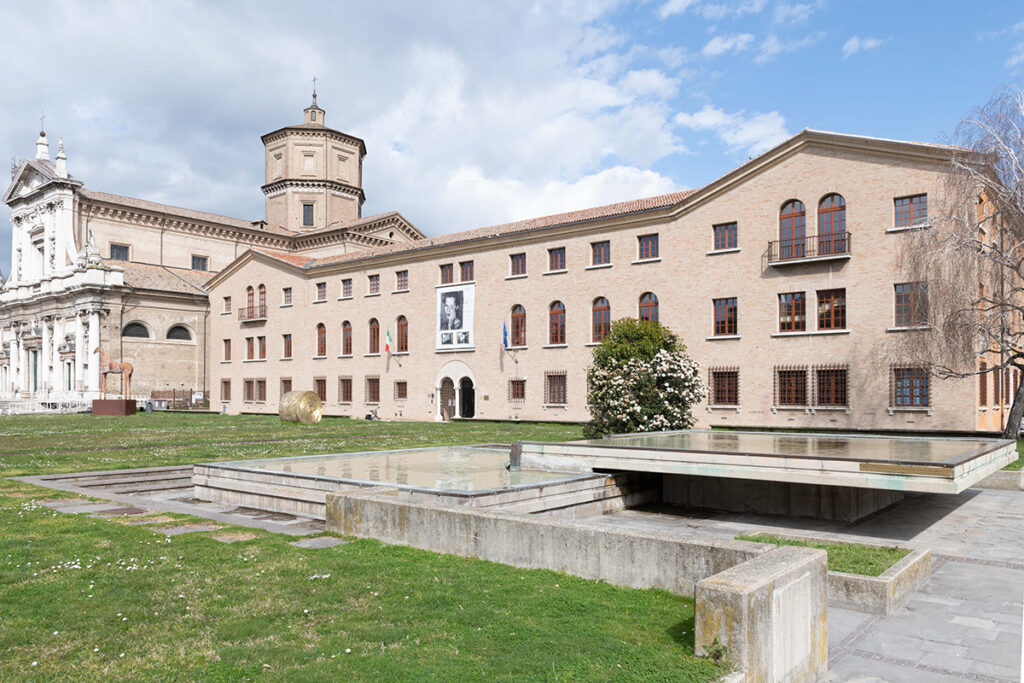 MAR Ravenna Art Museum facade