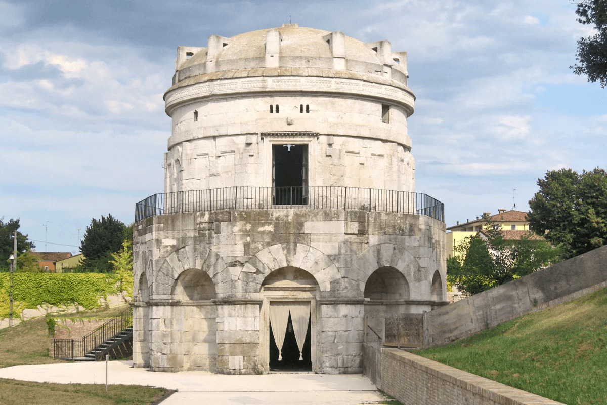 Il mausoleo di Teodorico (Ravenna)