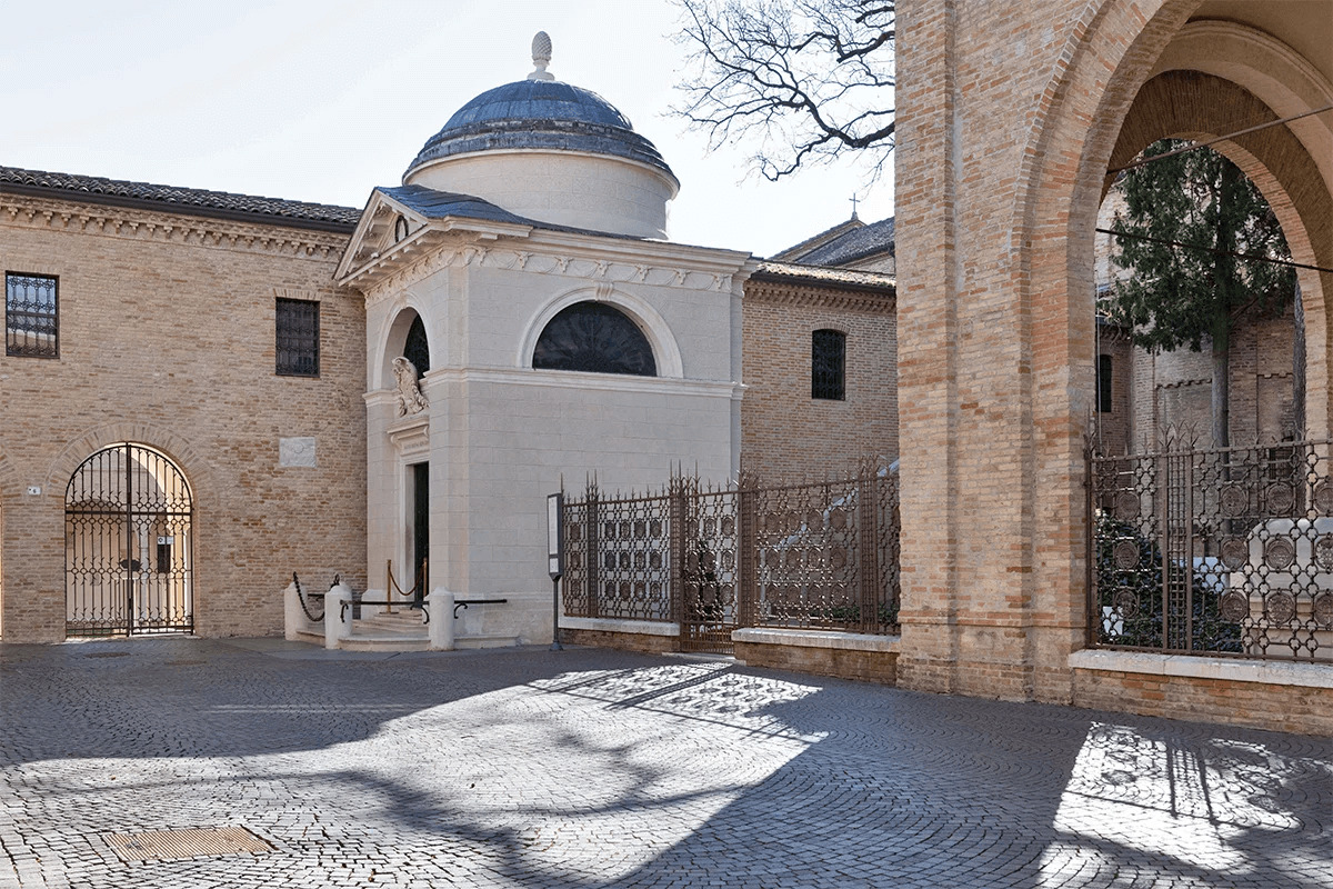 Dante's Tomb (Ravenna)