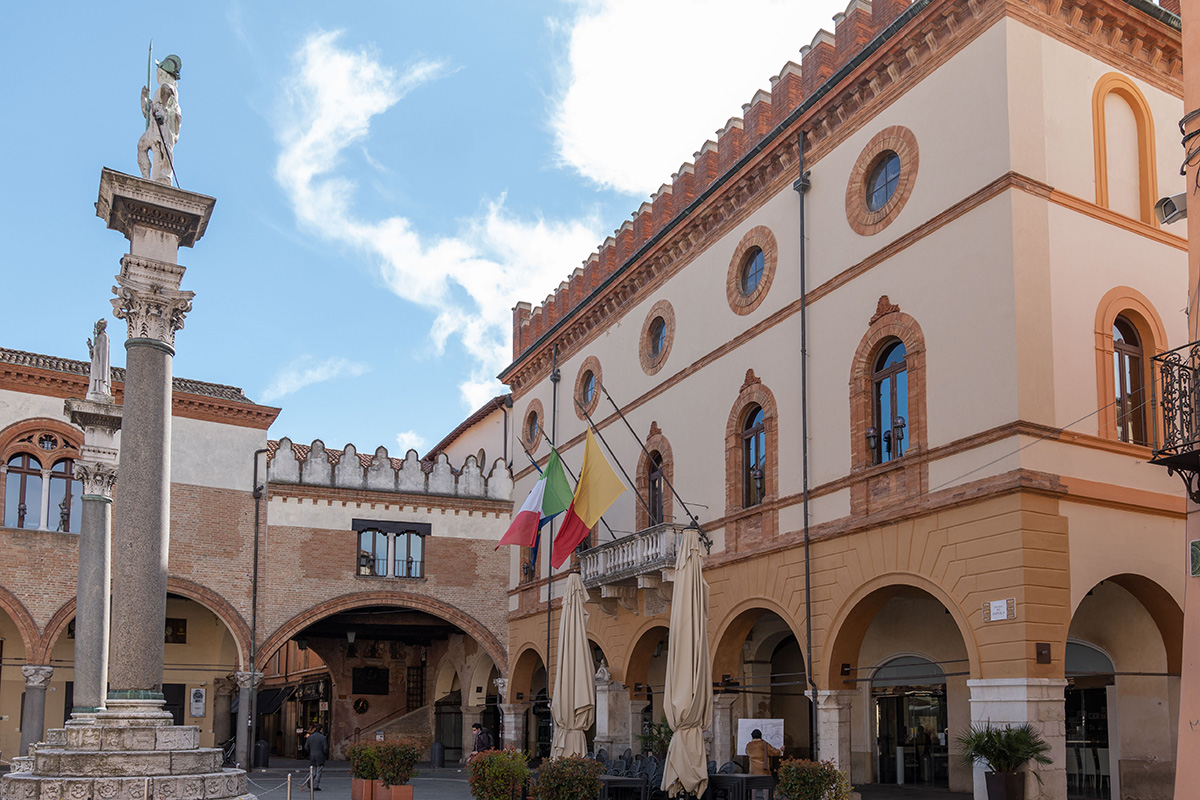 Ravenna, Piazza del Popolo